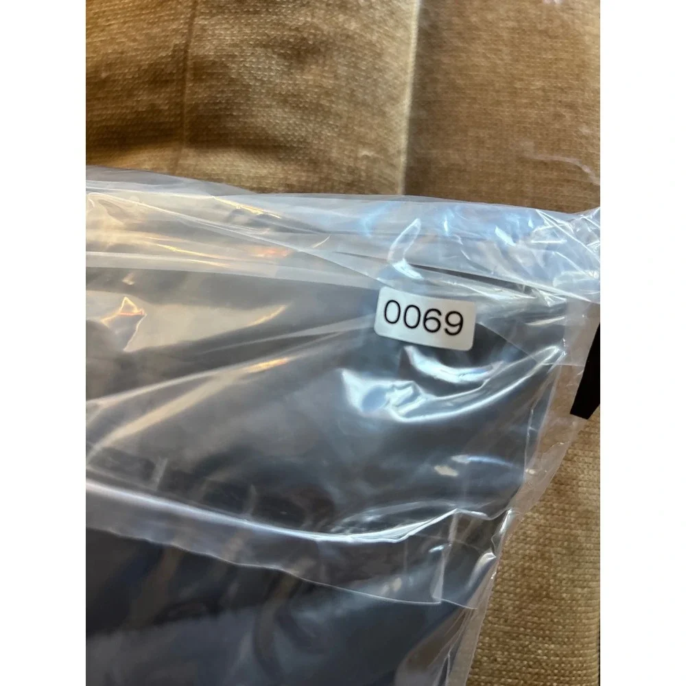 The North Face 700 Black Puffer Jacket Size L